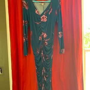 Jessica Simpson maternity dress